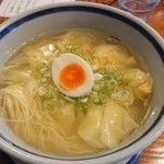 はなさき家 - えびワンタンの塩らーめん 麺大盛り  870円