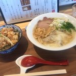 大衆食堂 中華そばとおコメの店 メシケン。 - 