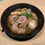 にぼしこいし - 超濃厚煮干しラーメンの味付け半熟玉子トッピング