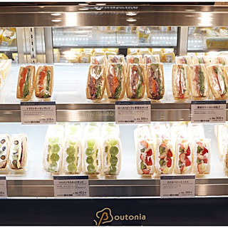 ブートニア サンドイッチ_1