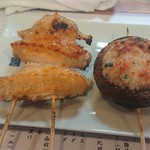 Yakitori Bamba N - 手羽先　椎茸肉詰め