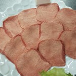祇をん焼肉 茂 - 料理写真:上タン(黒タン)二人前
