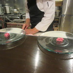 肉のながおか - 一皿目の刺身