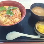 かもめの台所 - 桜海老の玉子丼