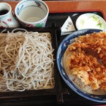 ごまそば 遊鶴 - 盛り蕎麦と鶏天丼セット　蕎麦大盛