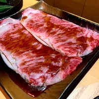 近江うし焼肉 にくTATSU 銀座店 - 極上ロース焼きすき