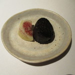 カセント - ブータンノワールと黒無花果