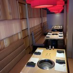 Oumiushi Yakiniku Niku Tatsu - 個室を３部屋繋げて最大18名様の個室です。