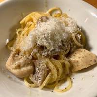 カルネジーオ イースト - 