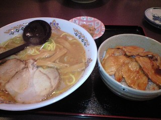 Ramenkan - とんとんセット900円