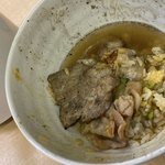 豚マニア丼 稲田屋 サン - 最後にだし汁とワサビで食べますが旨いしナイス！