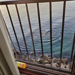 創作割烹 潮乃美 - 部屋の真下は海ですよ〰️❗