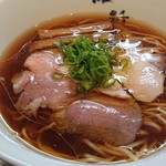 麺や 維新 - 麺はツルツルシコシコ