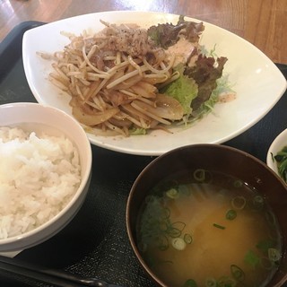 バンブー カフェテリア_0