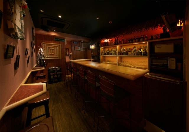 アロハカウンター （BAR ALOHA COUNTER） - 心斎橋/バー | 食べログ