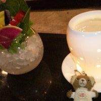 肉匠なか田 本店 - バーニャカウダー仕立ての、温かいドレッシングで食べるサラダ