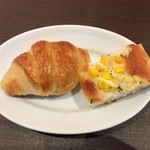 鎌倉パスタ - 食べ放題のパン