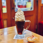 コメダ珈琲店 - ドリンク写真:クリームコーヒー☆