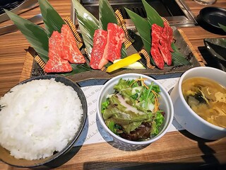 新宿にある焼肉デートのお店選 ランチ ディナーを紹介 食べログまとめ 新宿にある焼肉デートのお店選 ランチ ディナーを紹介 食べログまとめ