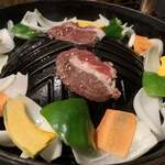 焼肉ジンギスカン 越谷屋 - 生ラム 焼き