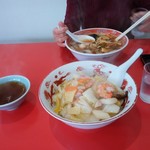 大門 - えびうまに飯790円