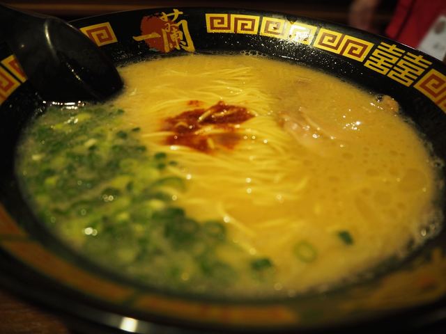 一蘭 熊本下通店 通町筋 ラーメン 食べログ