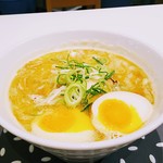 麺家 ひぐま商店 - 味噌味玉ラーメン750円