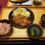 Gokoku - 生姜焼き定食