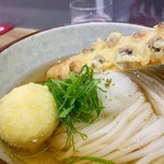 麺屋 坂本01 - 玉天ぶっかけ（冷）+ちくわ天