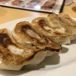 馬さん餃子酒場 - 