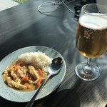 Eventyr Lounge - 料理写真:ビール＆カレーを