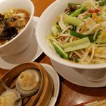 上海小龍包 石庫門 - 料理写真: