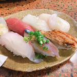 Shunryou Hanasei - 握り寿司