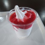 サイサイカフェ - イチゴサンデー