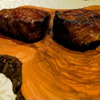 神戸牛炉釜ステーキ GINZA KOKO炉 - サーロインとシャトーブリアン