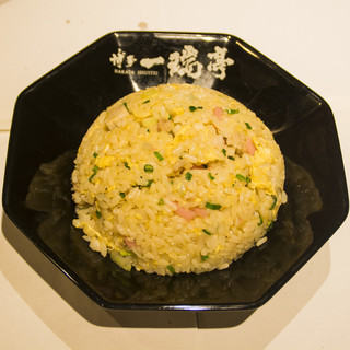 博多一瑞亭 三田店_2