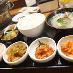 大衆炭火焼肉ジンギスカン ホルモン酒場 風土. - 