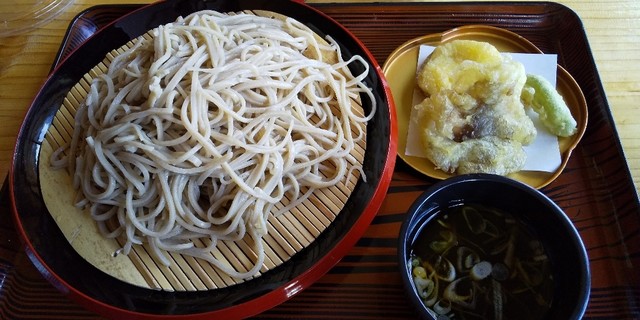 星きのこや ふるさと公園（そば）｜福島県下郷町の本格手打ちそば店