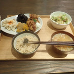 Macrobiotic Cafe Evah Dining - プレート