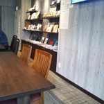 カフェ イースト4 - 