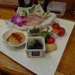 卯屋 - 絶品寒鰤刺し