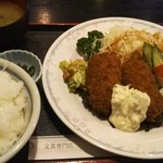 定食専門店 小満津 - 