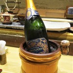 鮨旬美西川 - シャンパン：ANDRE CLOUET　11,000円 （税別）。　　　　　2019.11.02
