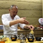 鮨旬美西川 - 大将の所作。（撮影許可を頂いています）　　　　　2019.11.02