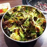 炭火焼肉ふじた - ネギサラダ。