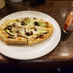 串坊 - トマトソースのピザ