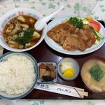 日進軒 - しょうが焼肉定食（1050円）とミニワンタン（280円）