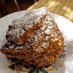 The Tea Cosy - Honeycomb Chocolate