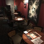 ロコ イマナス - 内観写真:連結席で最大12名様のテーブル席