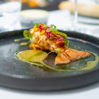 Grand rocher - 駿河湾の手長海老 オレンジとコリアンダーのソース バジルオイルのソース